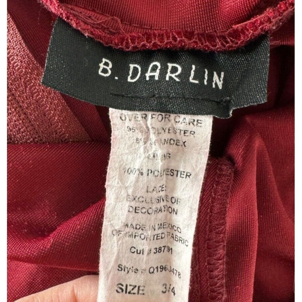B. Darlin Juniors Red Velvet Mock Neck Fit & Flare Dress Size 3/4 - Picture 3 of 5
